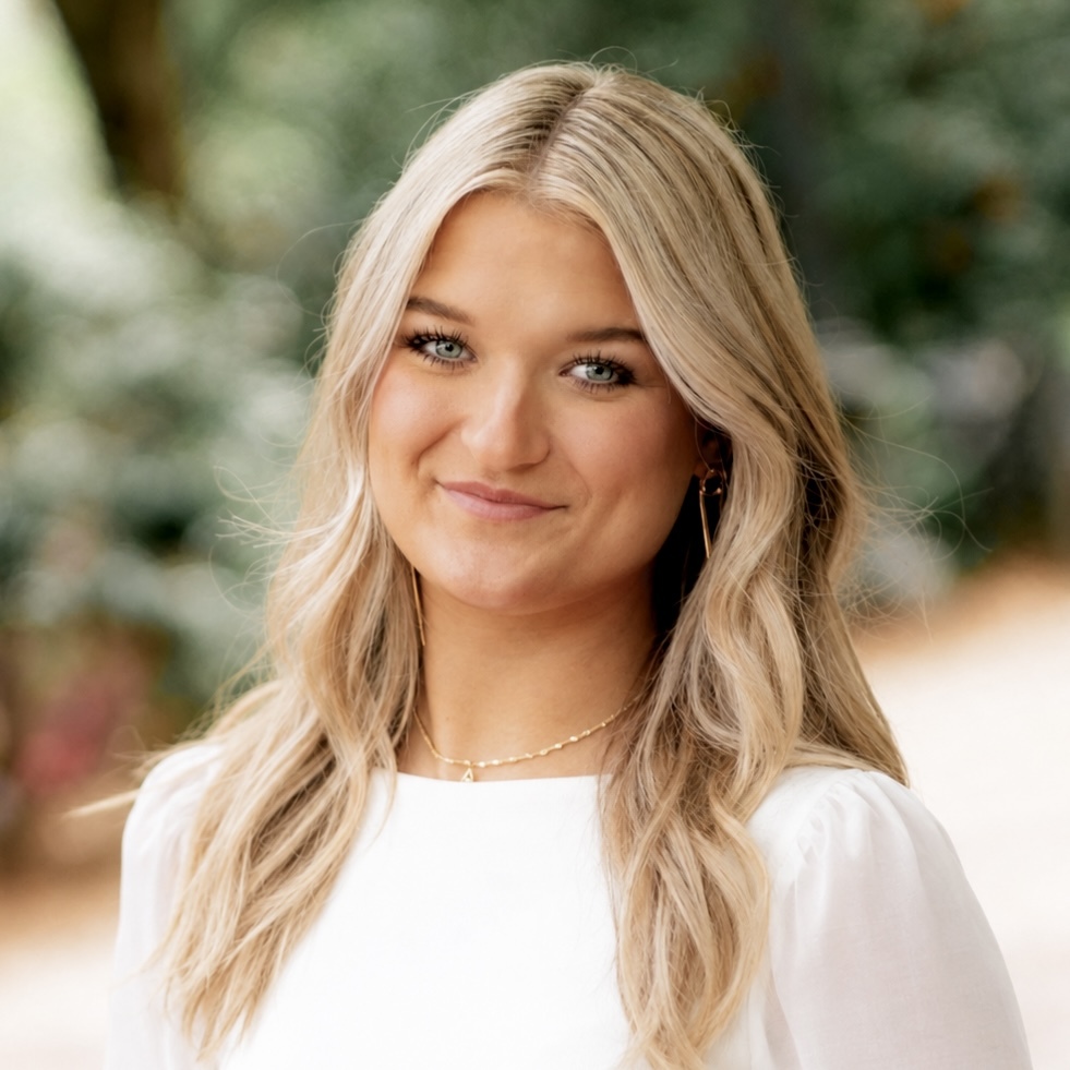Ashton Headshot